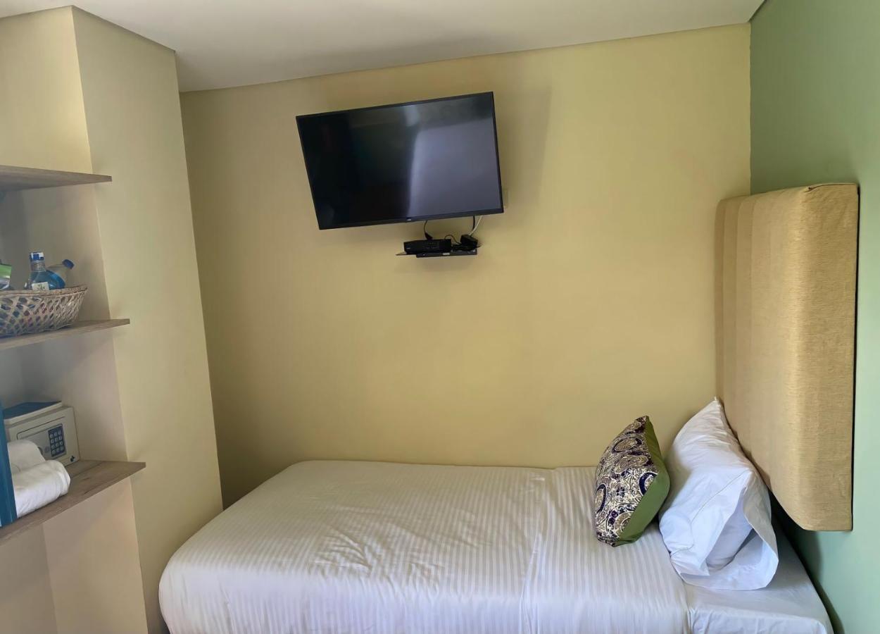 Hotel Bambu Guatapé מראה חיצוני תמונה