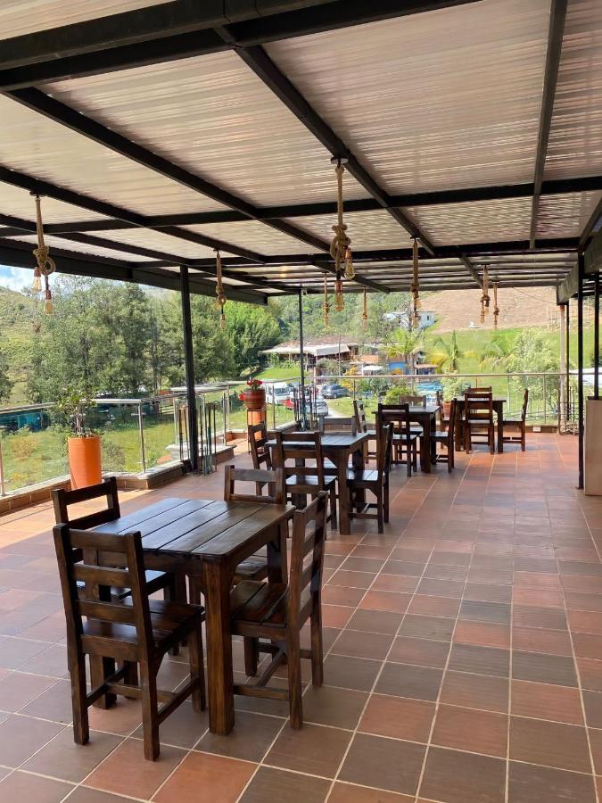 Hotel Bambu Guatapé מראה חיצוני תמונה